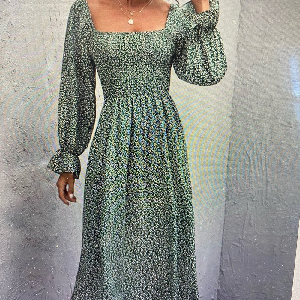 Bell sleeve floral midi dress